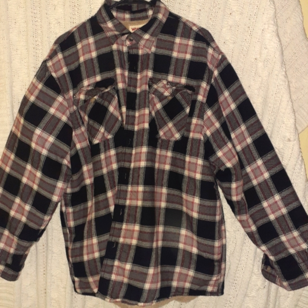 Large Wrangler insulated flannel